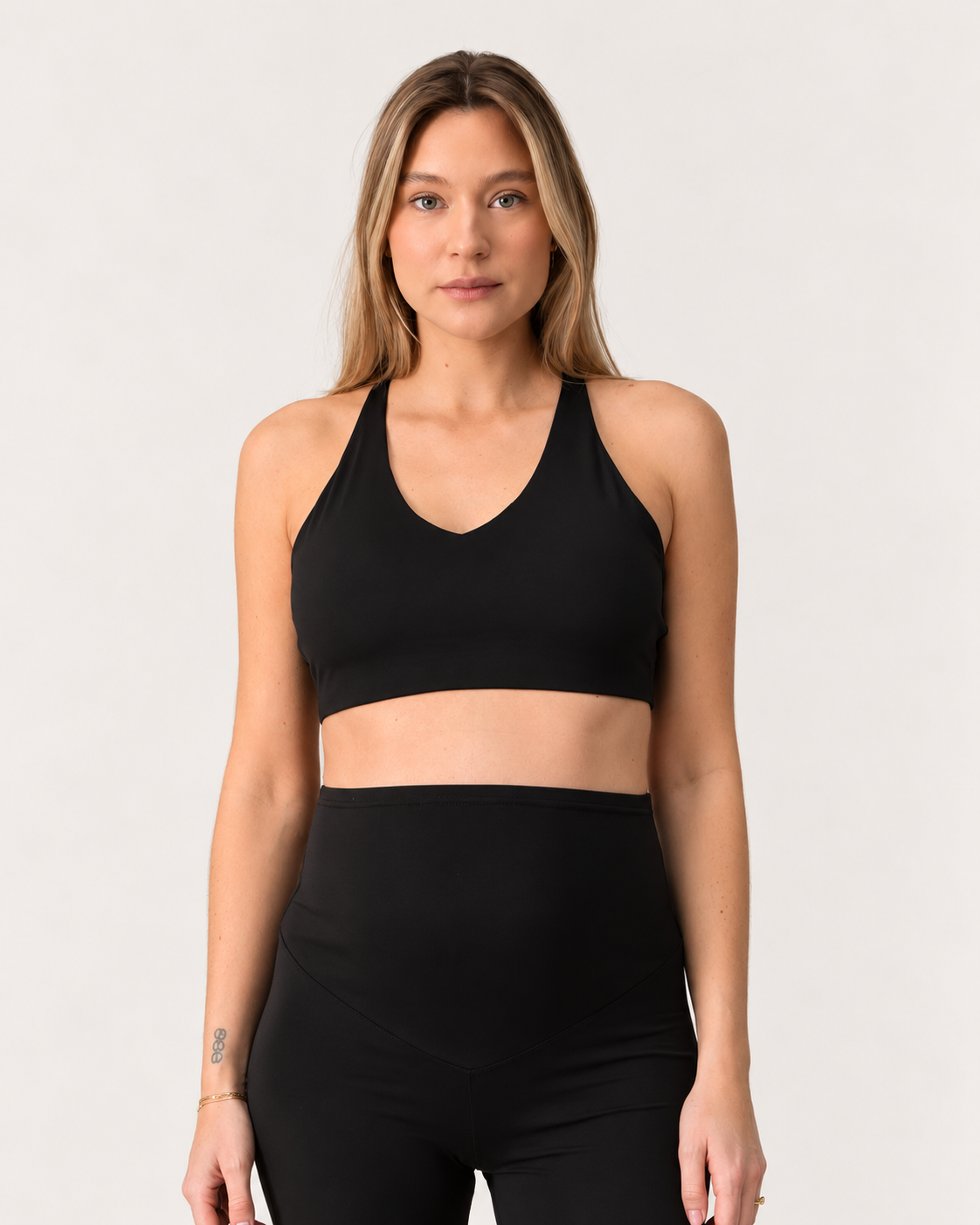 SPORTS BRA BLACK